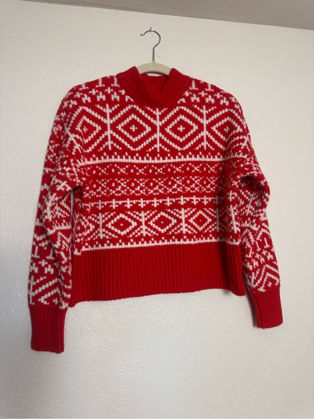 Old Navy Soft and Cozy Holiday Sweater - Picture 2 of 5